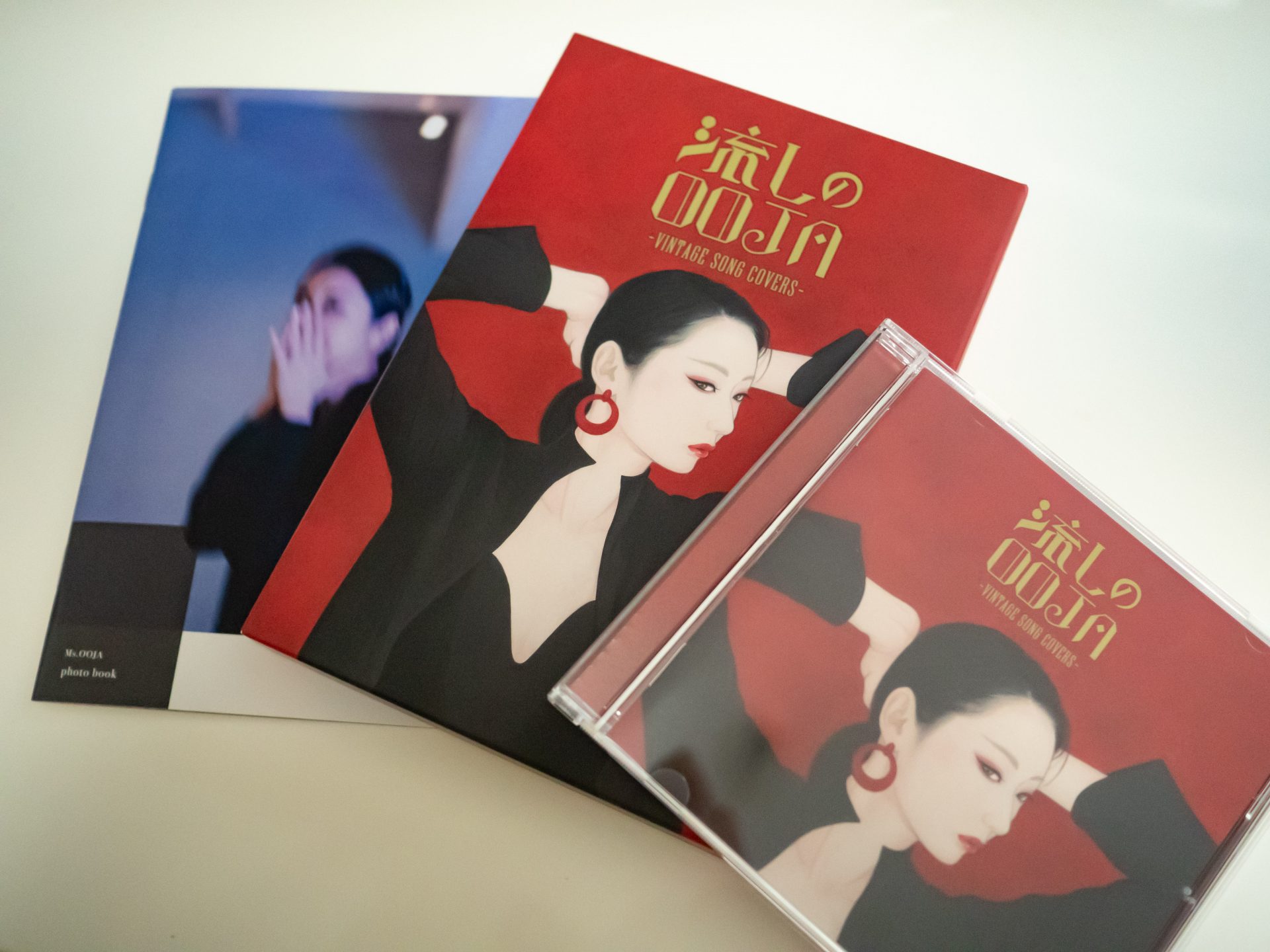 Ms.OOJA「流しのOOJA～vintage song covers～」ジャケットデザインの制作物画像